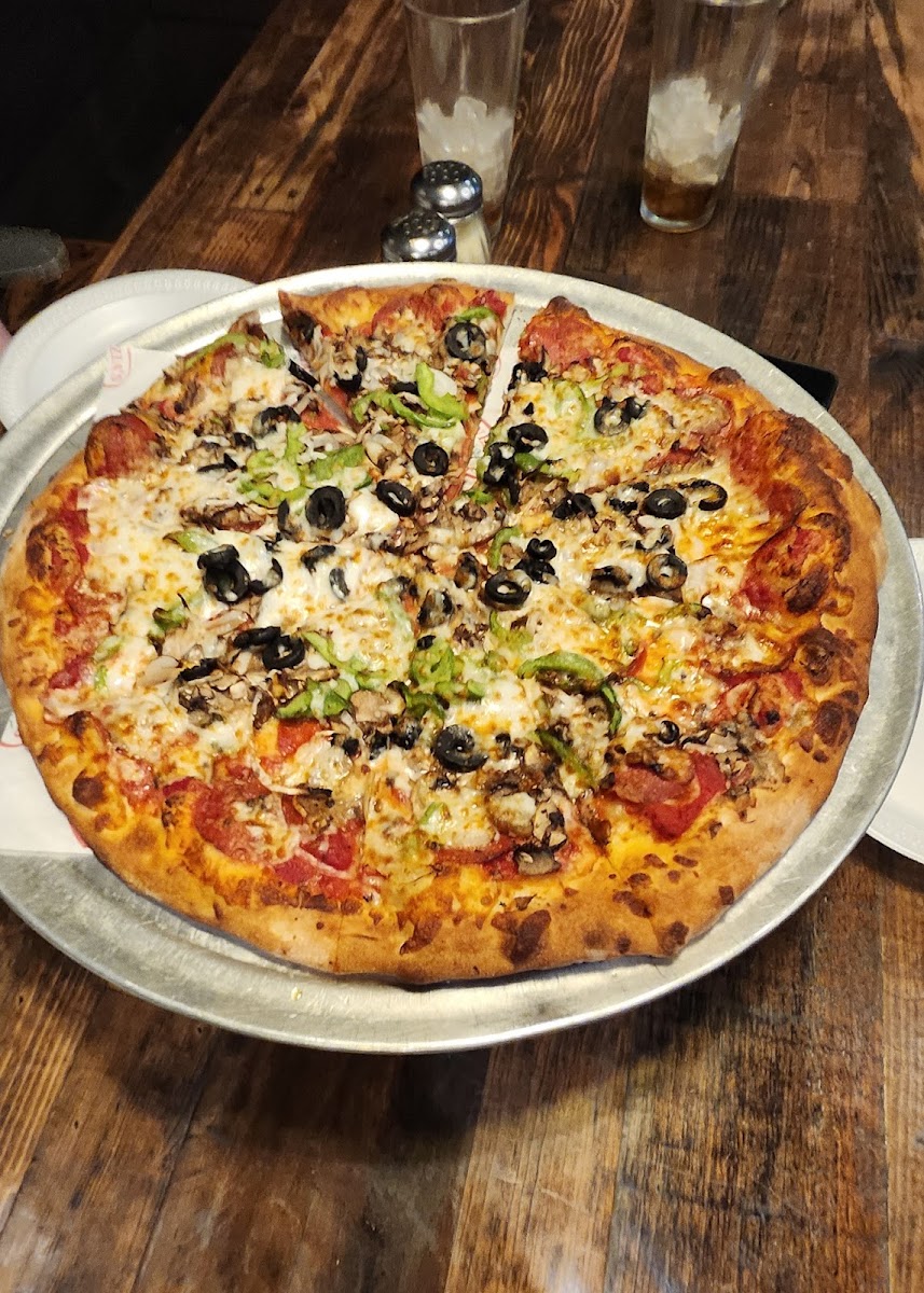 Venezia's New York Style Pizzeria-7